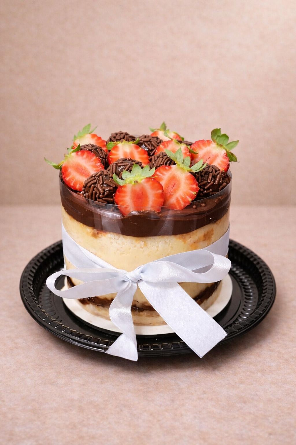 Bolo de morango com chocolate